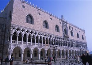 大規模修繕工事に関する専門サイト